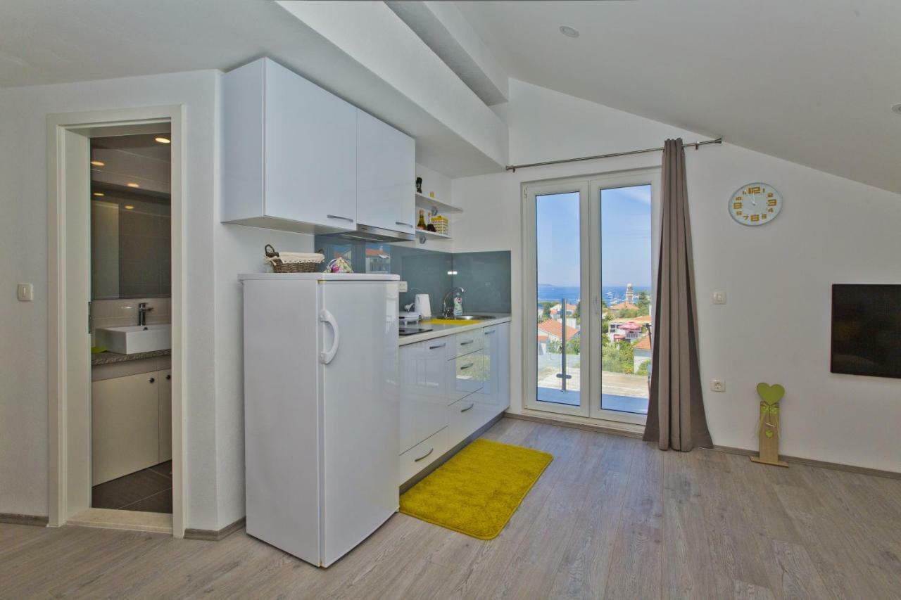 Apartments Juric Хвар Екстериор снимка